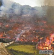 黄河村位于鄂江，L江省和平平县的地方政府的交