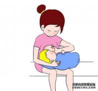 婴儿57天大，总是舔牛奶。我该怎么办？
